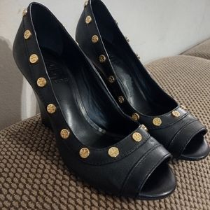 Tory burch 6m Nelson studded peep toe